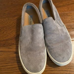 Steve Madden slip ons